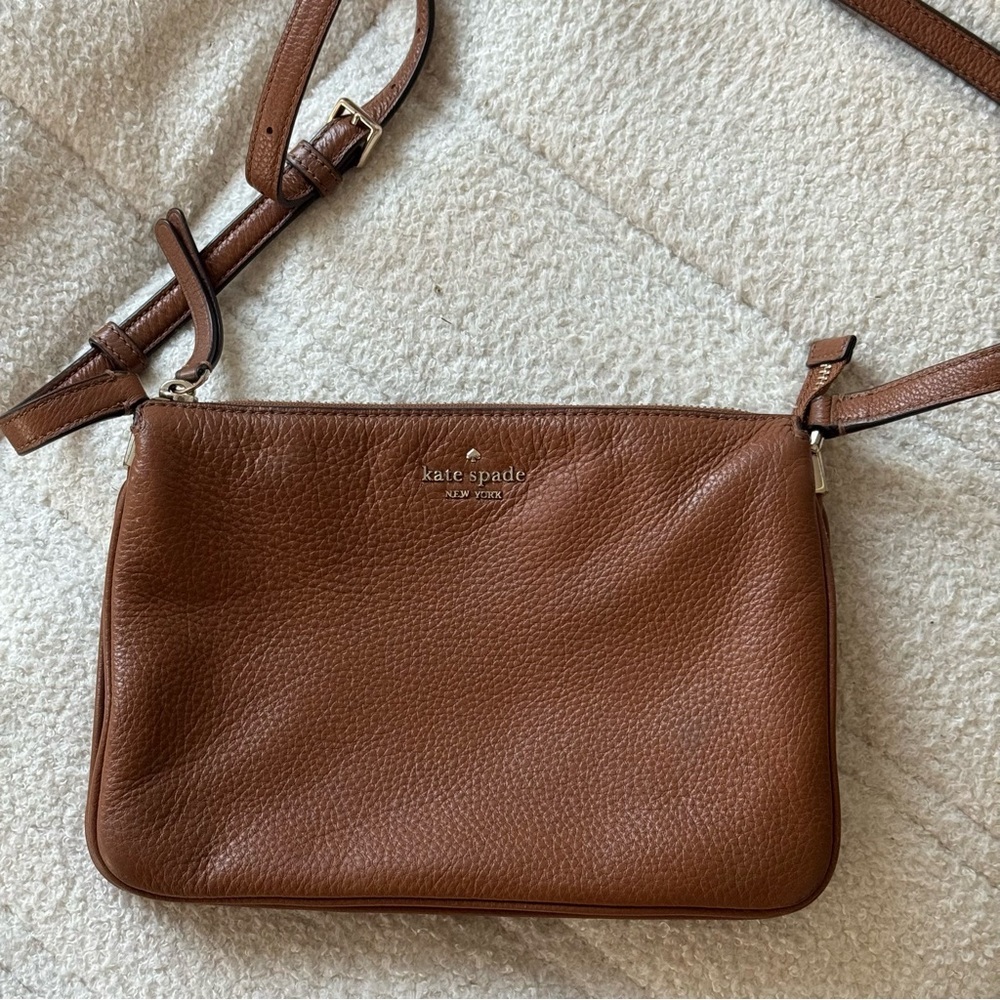 KATE SPADE Brown Pebble Leather Leila Triple Gusset in Warm Gingerbread - Picture 5 of 11